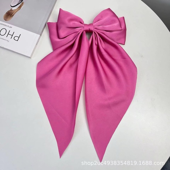 Accessories - Oversized Pink Bow